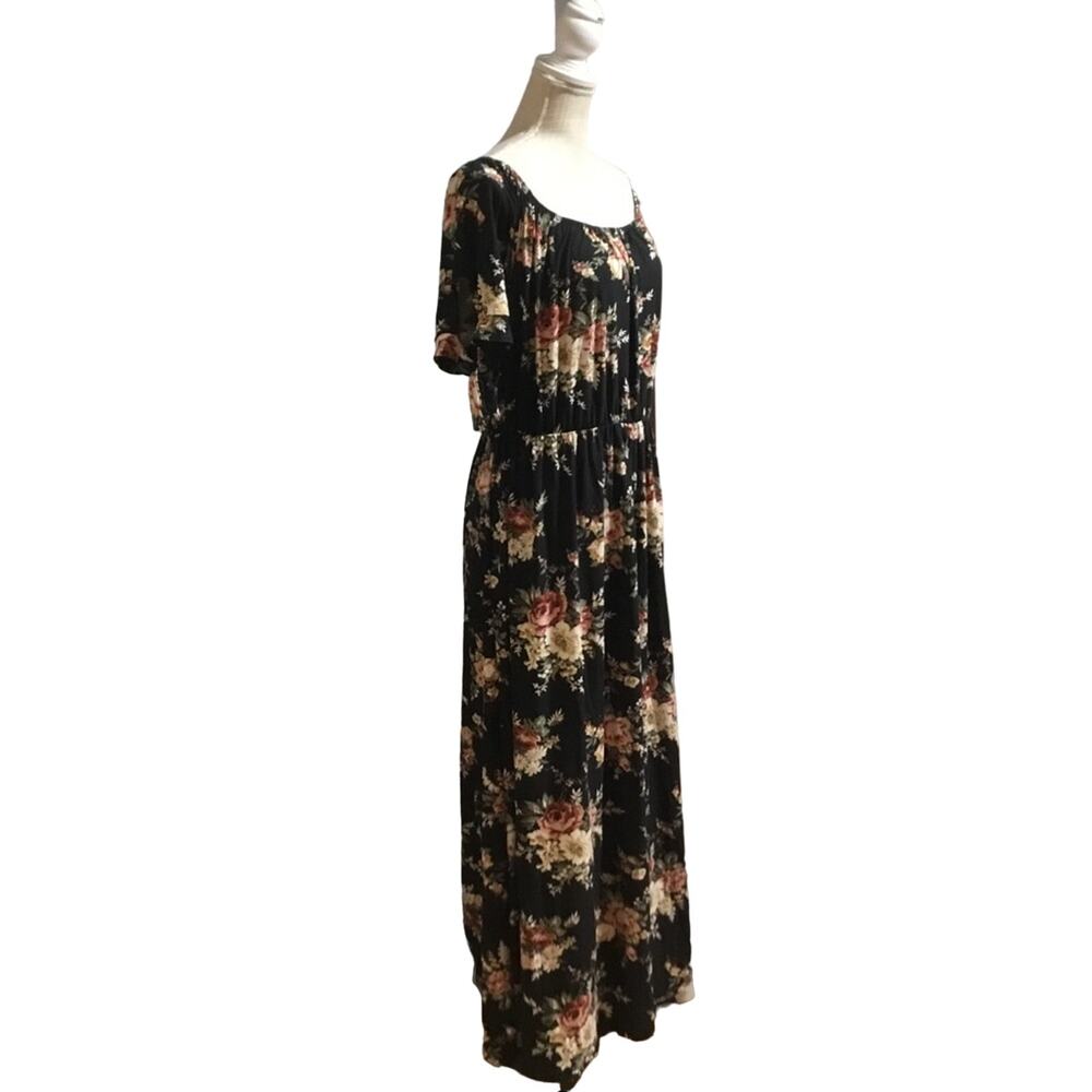 Vibe Sportswear Floral Print Maxi Dress - Picture 3 of 6